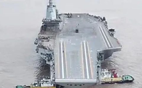 福建舰一个月现身两次，释放什么信号？