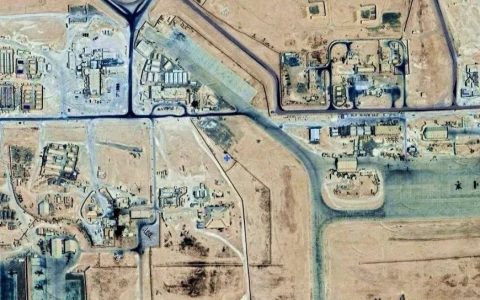 美军基地“挨炸”上百次，你得支楞起来啊！