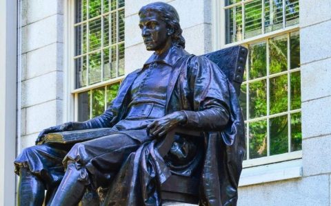 关于哈佛大学，“这是一个可怕的时刻”