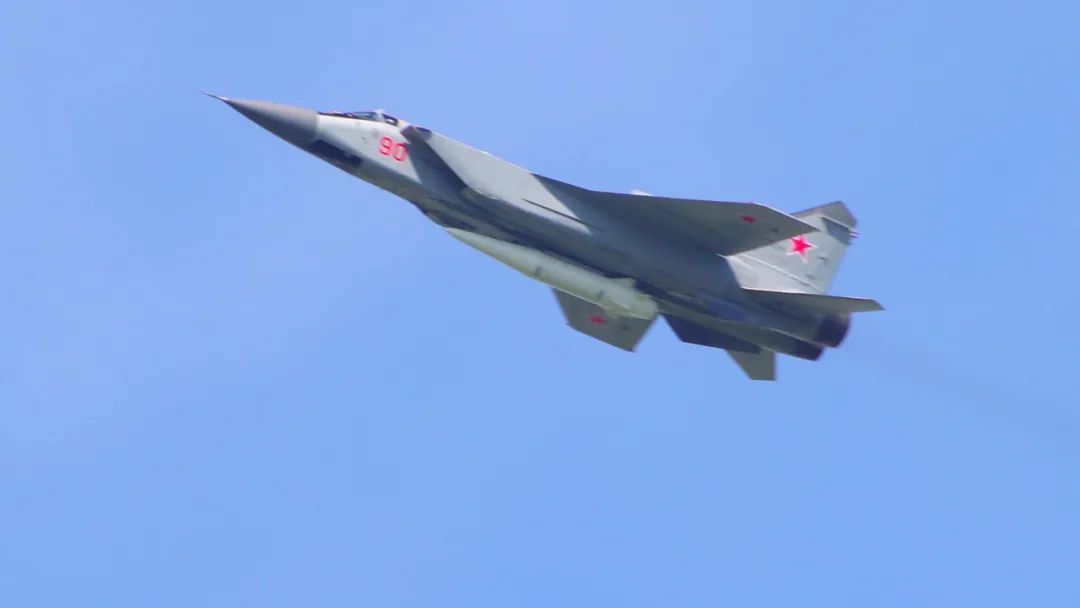 俄罗斯150枚导弹无人机攻击乌克兰，俄军空中战役进攻是怎么组织的？丨大伊万私货