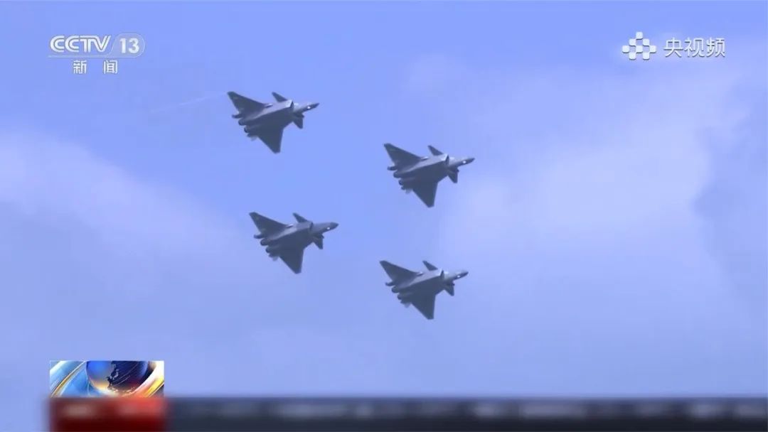 歼20不再神秘，频繁公开亮相很不同寻常！对外释放多个信号