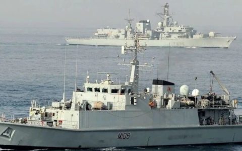 英国向乌克兰交付2艘战舰，回国遇上拦路虎！土耳其：休想过海峡
