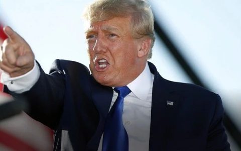 特朗普，势不可挡？！