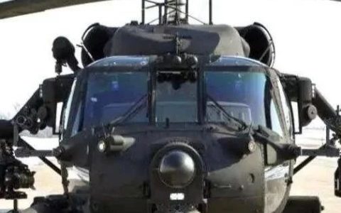 直-20舰载型直升机服役，海军实力大幅提升，能否超越黑鹰呢？