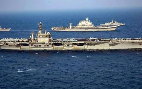 印度亮出双航母，号称亚洲老大，召集58国军演，却把中国排除在外