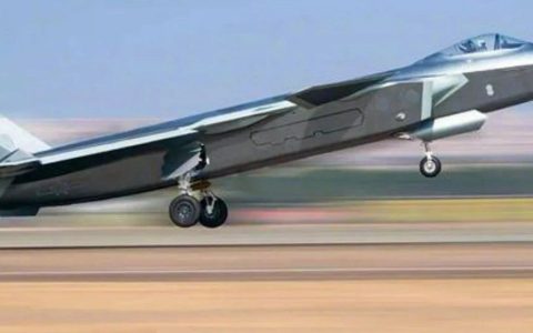 歼-20突破300架，并不算什么，真正让美军头大的，还在后面呢