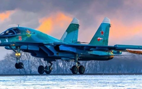 俄军卫星炸弹猛增16倍，乌军十分纳闷，这幕后的推手究竟是谁？