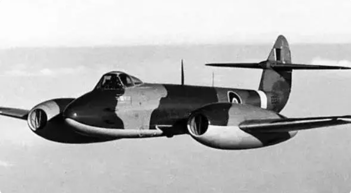 刚刚，极度怪诞，又一个世纪玩笑