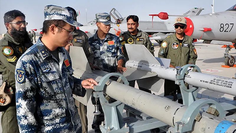 突发！瓜达尔港再次发生爆炸，中国在巴基斯坦利益受到威胁！到底是谁干的？