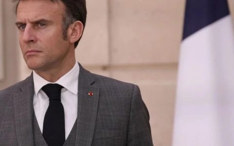 2000法军出征乌克兰，马克龙打的什么小算盘？