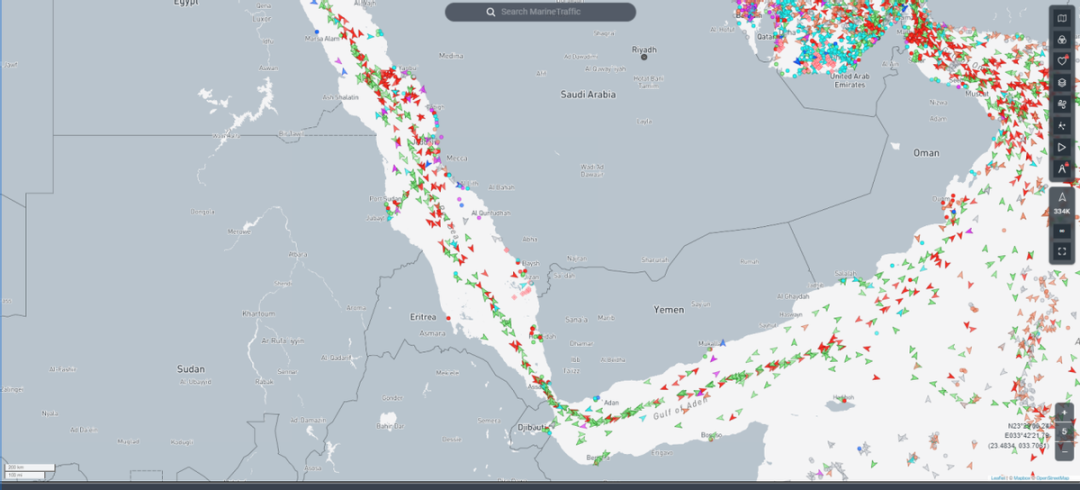 胡赛在把美军拖进泥潭，为中国分担美国火力，干好了就是大功一件
