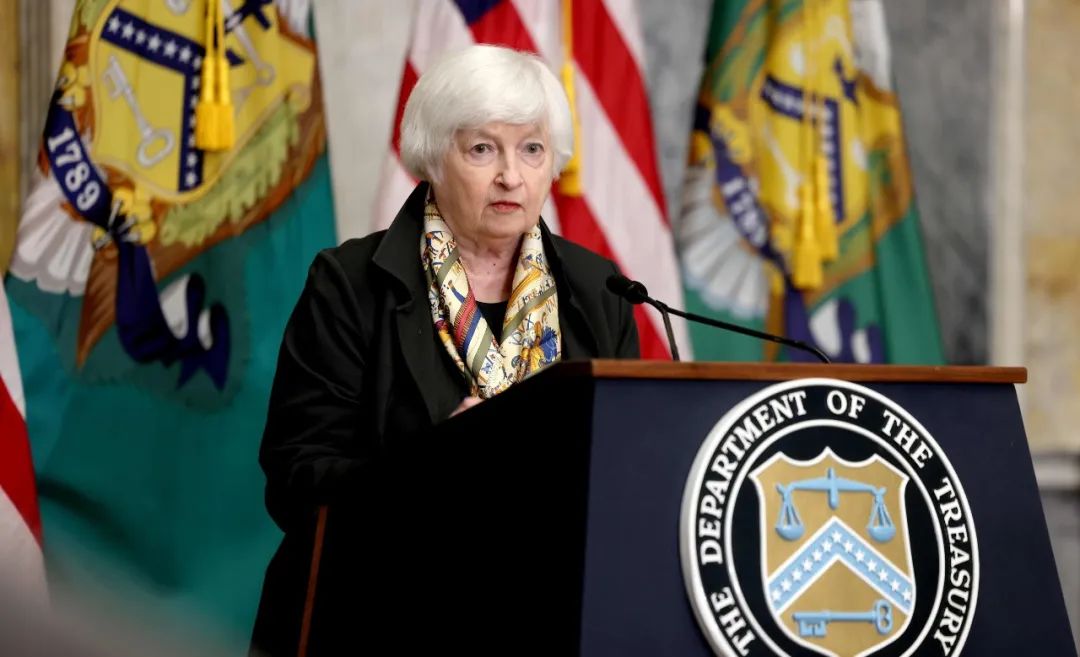 今天，又起大变，帝国的最后狂奔