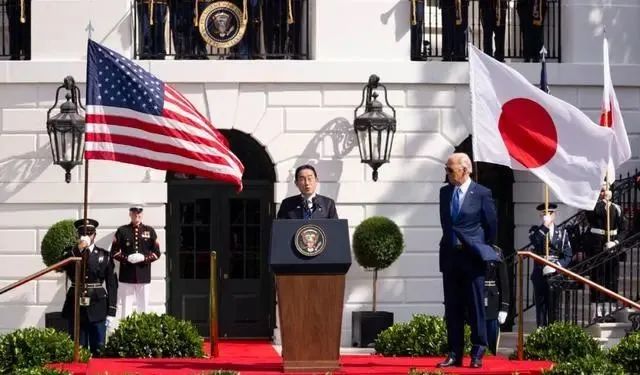 刚刚，真想不到，美国对日本下狠手了