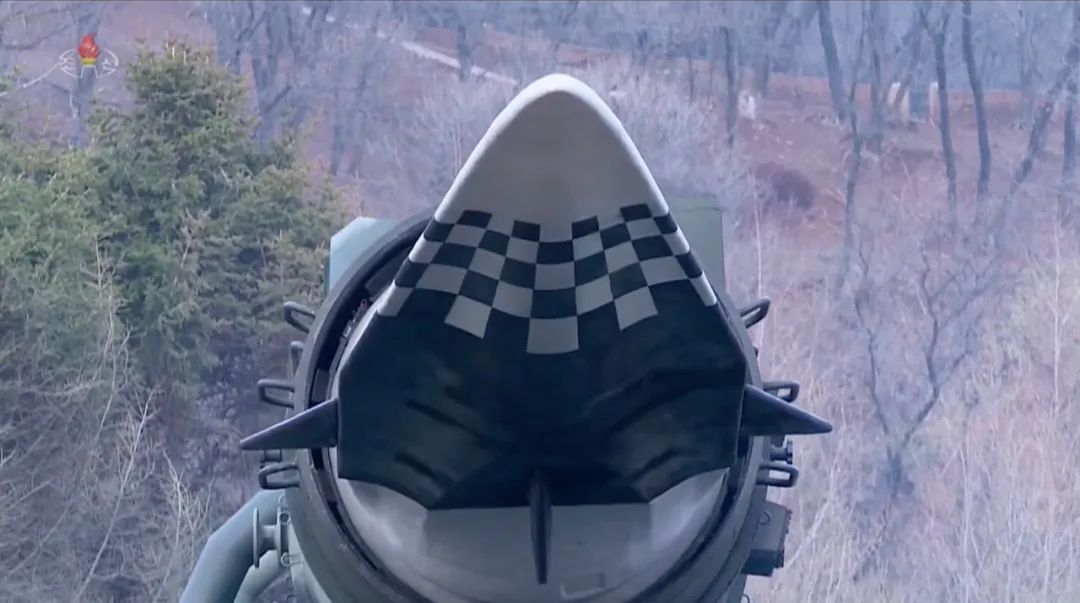 目瞪口呆！朝鲜成功试射火星-16B，金将军的高超音速飞行器达到什么境界了？