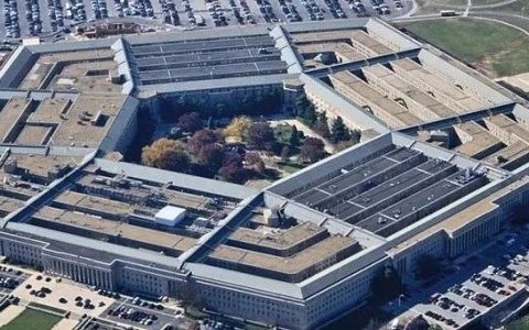 美国已发出了信号，这次要小心的可不只是在美华人