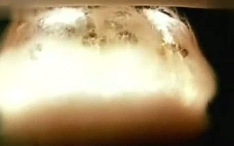 破天荒伊朗炸以色列本土！中东有可能爆发核战争