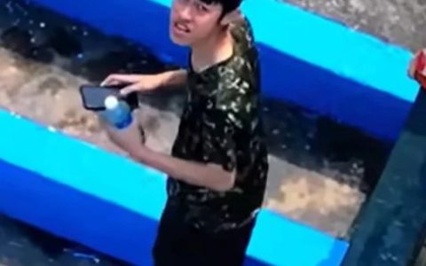 一架无人机就把他们吓跑了？