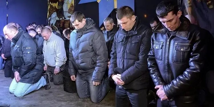 拖不下去了，越南终于向中国靠拢