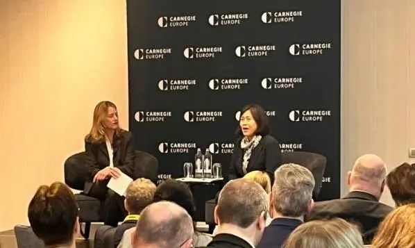 美国现在，越来越玩不起了