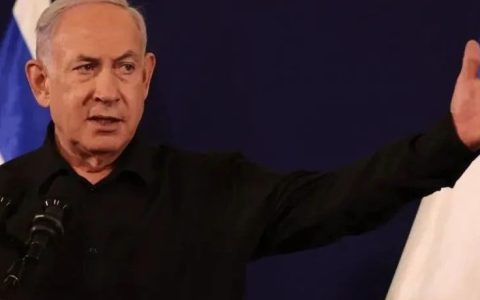 失控了！美国摁不住了，以色列要动手了！