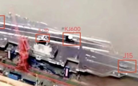 最新照片曝光！福建舰整装待发，飞行甲板惊现五大舰载机！