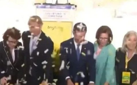 美国高调开建高铁！但美粉为何静悄悄？