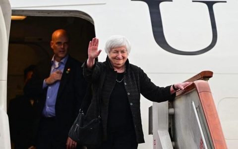 她这次，来得太迟了