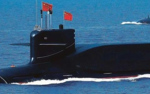 核航母将过时？中国版“波塞冬”亮相，猎杀潜航，突破美军防御