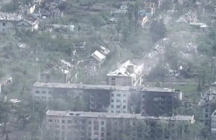 刚刚，最震撼的历史时刻，拉开序幕