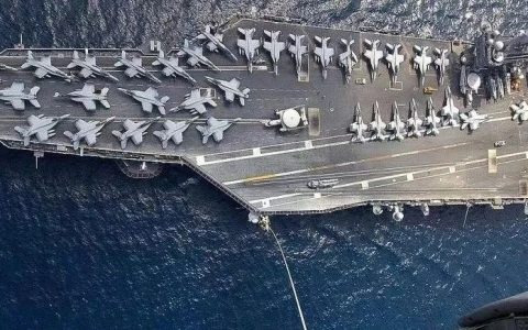 美军“破腹证粉”，结果越描越黑！艾森豪威尔号的大弹坑是真的？