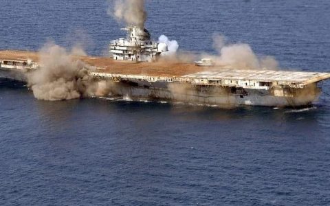 婆罗多3000吨级护卫舰港内倾覆，初步原因已经查清？