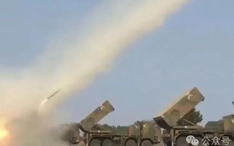 平静的几天，世界真“欢乐”