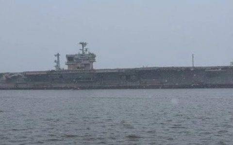 美军封存航母动了，号称力压解放军的幽灵舰队，如今终于一艘不剩