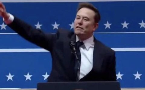 美国人为什么讨厌马斯克和他妈？