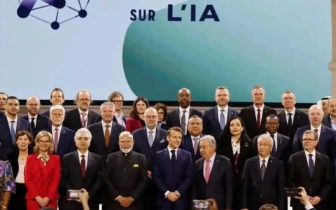 谈判破裂？中方施压无果，美方代表巴黎拒绝签字，全场一片哗然