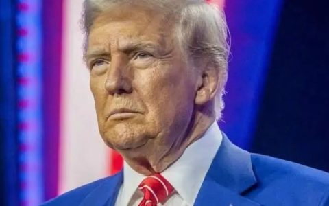 向最终大BOSS开战！特朗普迈出最疯狂一步！