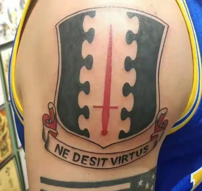 技术实力是真藏不住了,更何况还有千载难逢的国运!