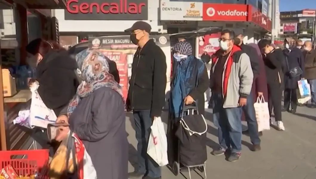 土耳其大乱是重大变量,中东大洗牌来了?!五常都不作声,埃尔多安的死局来了!