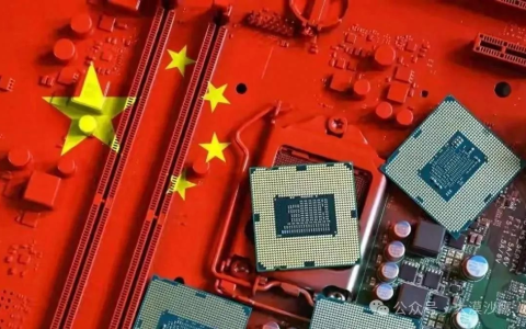 美国摊牌了，可能全面禁止AI芯片进入中国。随着国产AI大模型的全面爆发，美国也是彻底破防！