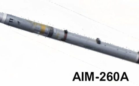 美军展示新一代AIM-260中距弹外形，采用新型发动机与战斗部