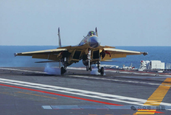 关税战硝烟未散!北六代歼50 战机出现 “舰载基因”,会改变未来海战格局!