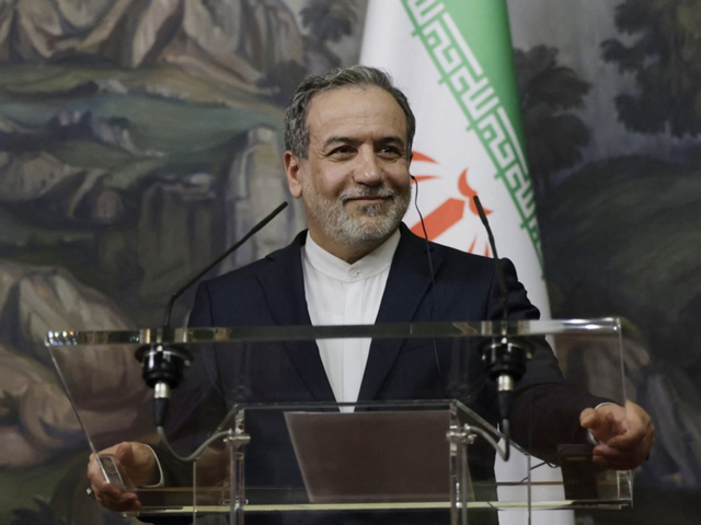 与美国谈判前,伊朗外长来华访问!有要事和中方商量