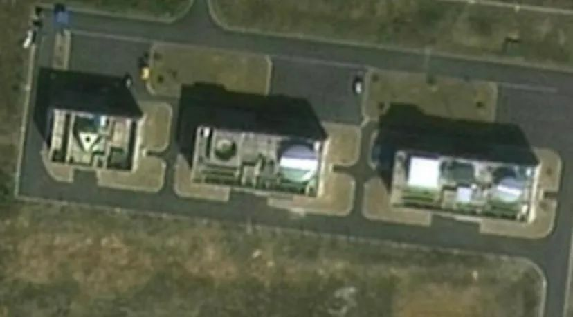 中国神秘预警机突然曝光,“背靠背”雷达大变样,美方一句话道出真相