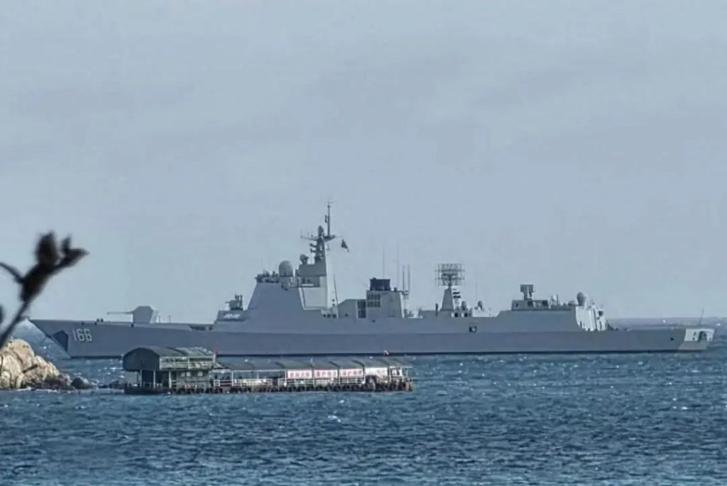 神盾舰再添巨“盾”,5艘052DM悄然入役,美军西太制海权不保