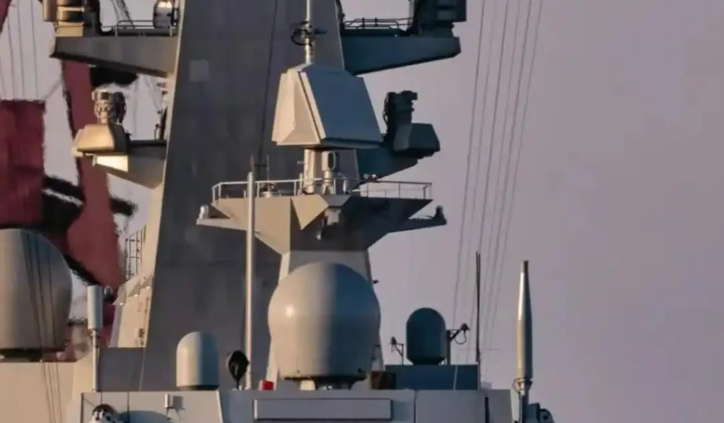 神盾舰再添巨“盾”,5艘052DM悄然入役,美军西太制海权不保