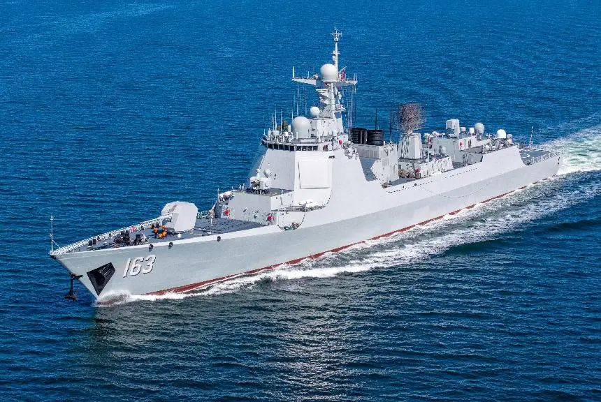 神盾舰再添巨“盾”,5艘052DM悄然入役,美军西太制海权不保