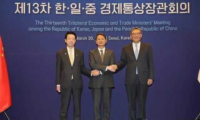 美防长话音刚落,就被盟友打了“两巴掌”,日韩与中方达成重要协议