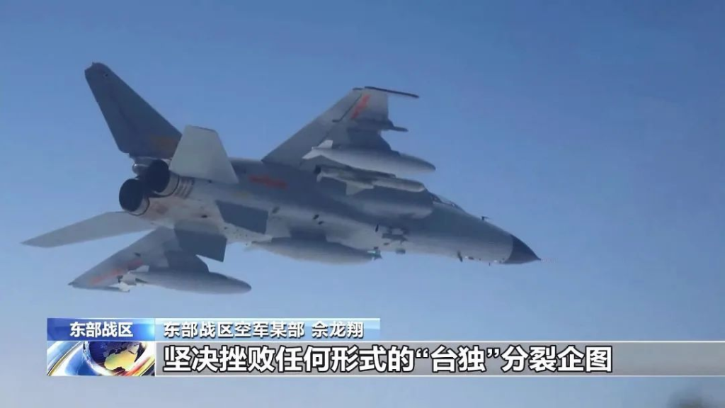 歼轰-7A再进化:新一代导弹让"冲天飞豹"再战20年