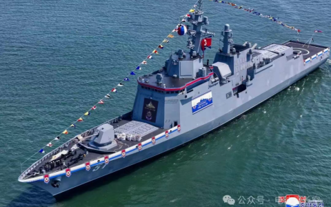 实弹发射新型超音速巡航导弹！朝鲜崔贤号驱逐舰武器测试画面曝光