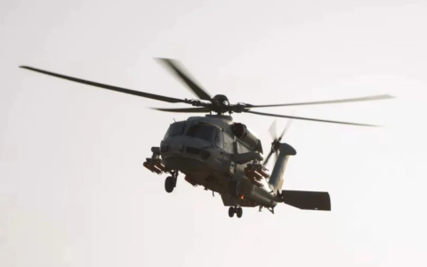 直-20F挂载两枚鱼雷飞行画面曝光，中国海军已无反潜短板